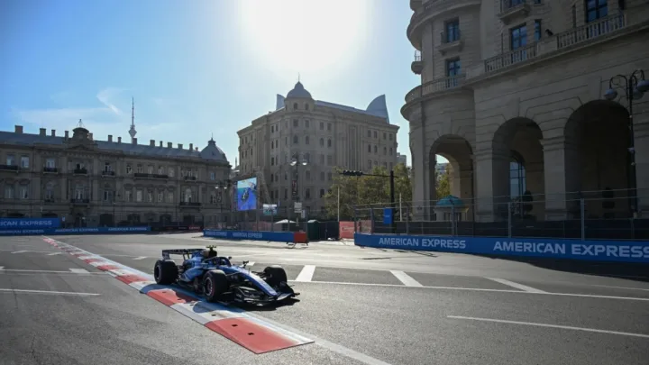 Rassellin Bakıdakı qələbəsi "Formula 1" tarixində ən yaxın finişlərdən biridir