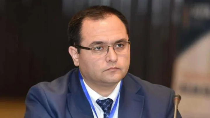 Məcnun Məmmədov qərar imzaladı