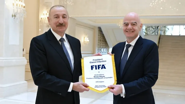 İlham Əliyev FIFA-nın prezidentini qəbul etdi -
