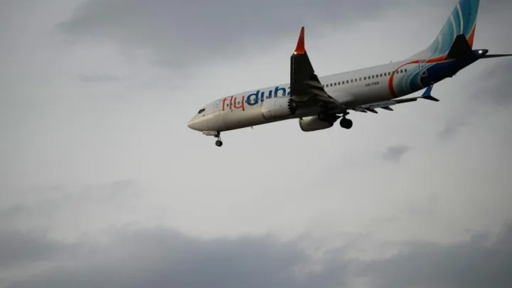 “Flydubai” İsrailə uçuşları 6 gün müddətinə dayandırır