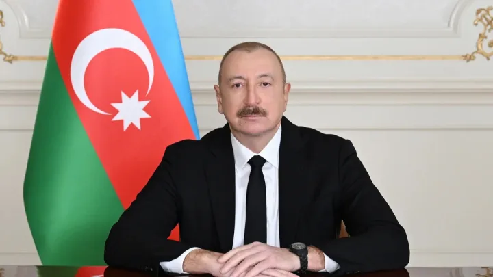 Hər bir vətənpərvər azərbaycanlı öz dövləti ilə fəxr edir -