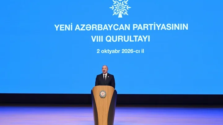 İlham Əliyev YAP-ın VIII Qurultayında çıxış edir