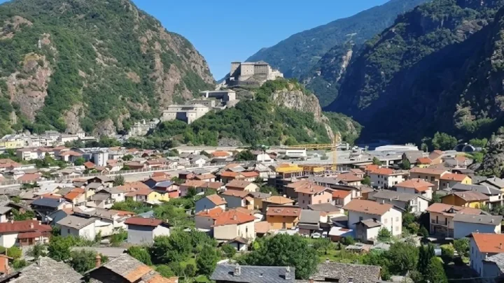 Uşaq istəyən qadınlar bu kəndə axın edir 