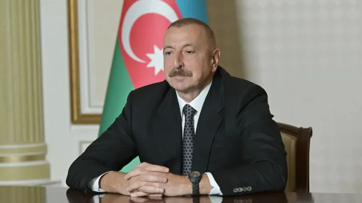 Prezident onu vəzifədən azad etdi -