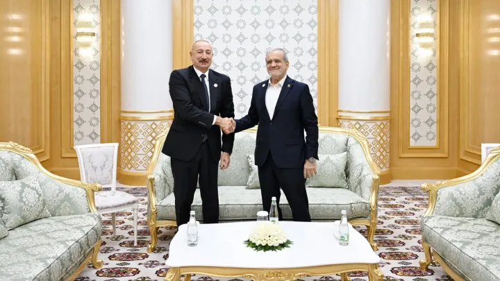 İlham Əliyevin İran Prezidenti ilə görüşü keçirildi