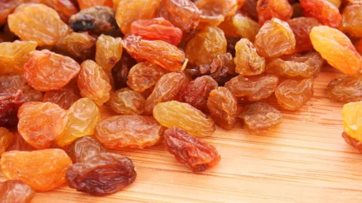 Hər gün kişmiş yeməyin faydaları