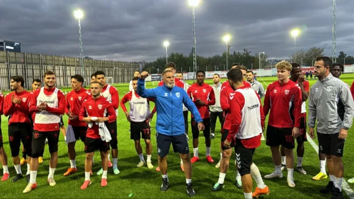 Türkiyə klubu baş məşqçini qovdu