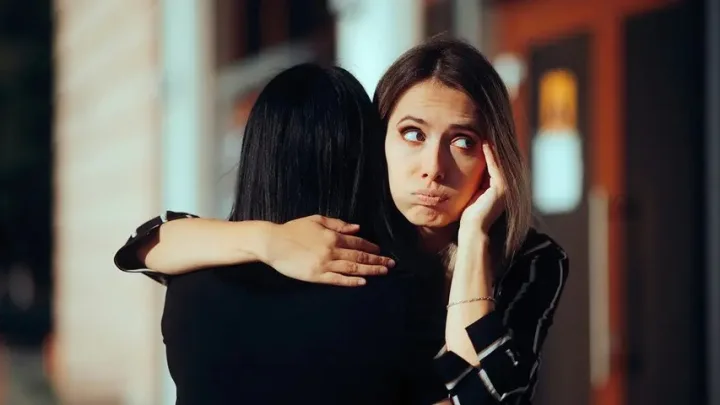 Yalan danışanı necə müəyyən etmək olar?