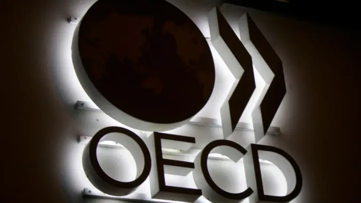 OECD ölkələrinin xarici yardımları 49 milyard dollar azalıb