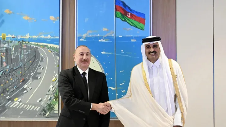  İlham Əliyev Qətər Dövlətinin Əmiri ilə görüşdü