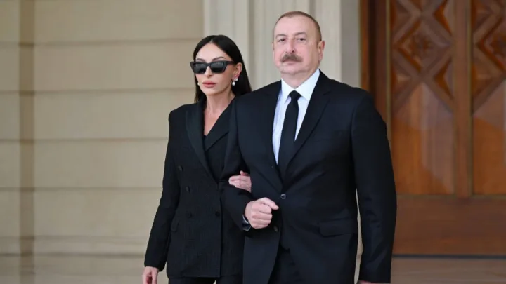 Milli Məclis Prezident və xanımını təbrik etdi