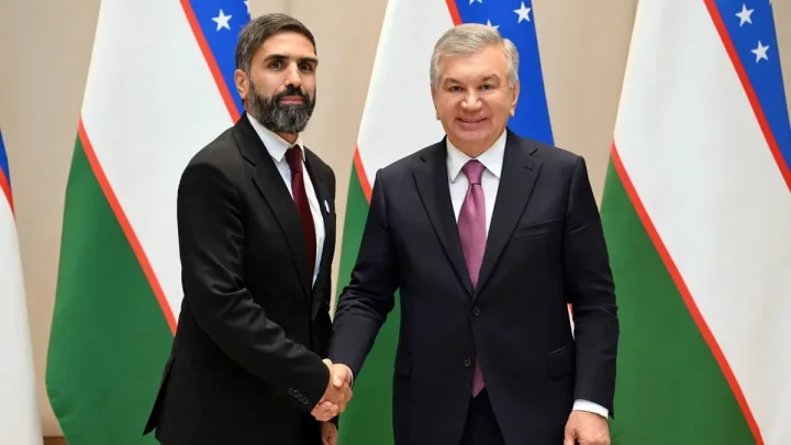 Şavkat Mirziyoyev SOCAR və BP rəsmiləri ilə görüşdü