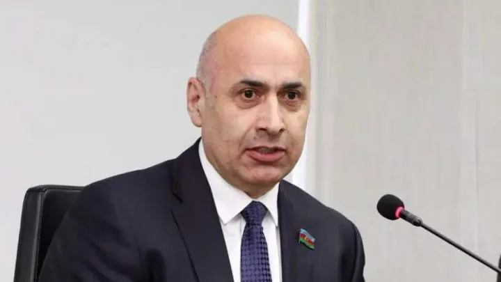 Paşinyan fikir ayrılığından yararlanmağa çalışır - 