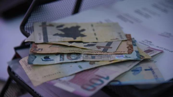 Azərbaycandakı bankların məcmu öhdəliklərinin məbləğinə görə renkinqi