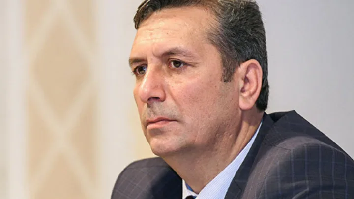 "Makronun uğursuz siyasəti Fransanı böhran vəziyyətinə salır" -