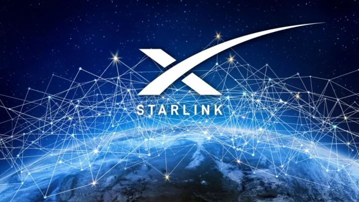 Tramp və Mask arasında Starlink danışığı -