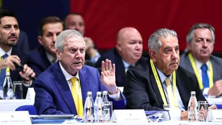 Aziz Yıldırımdan “Qalatasaray” derbisi barədə jest