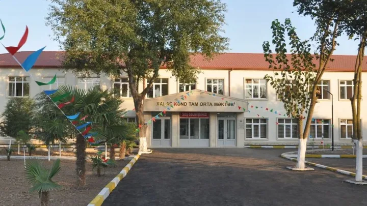 İngilis dili müəllimi qəfil vəfat etdi - 