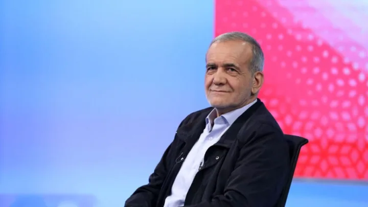 Pezeşkian Moskvaya gedəcək