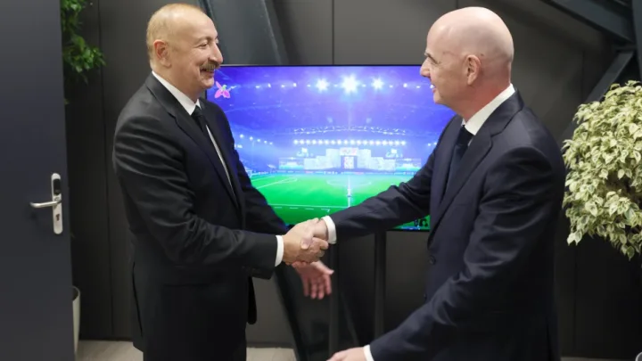 Prezident FIFA U-15 dünya çempionatının və festivalının açılış mərasimini izləyir -