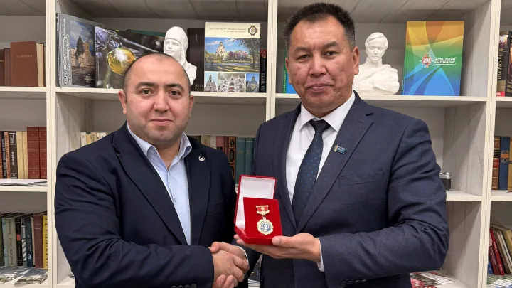 Aqil Ələsgər Bişkekdə medalla təltif olundu -