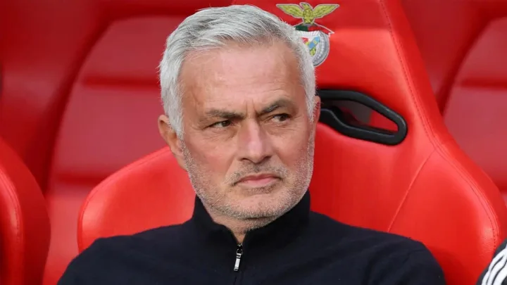 Mourinyo qızının paylaşımından narazı qaldı -  