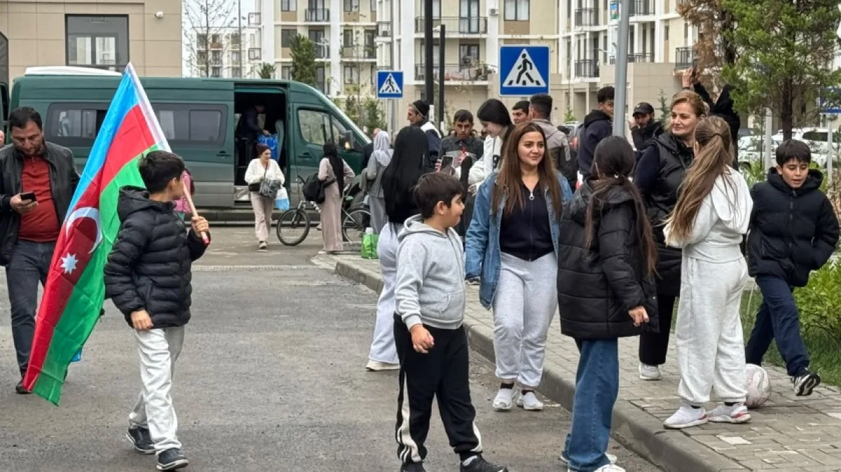 Növbəti köç karvanı Ağdam şəhərinə çatdı -