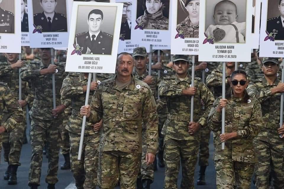 "Prezidentin yürüşdə yoldaşımın fotosunu daşıdığını görəndə çox təsirləndim" - 