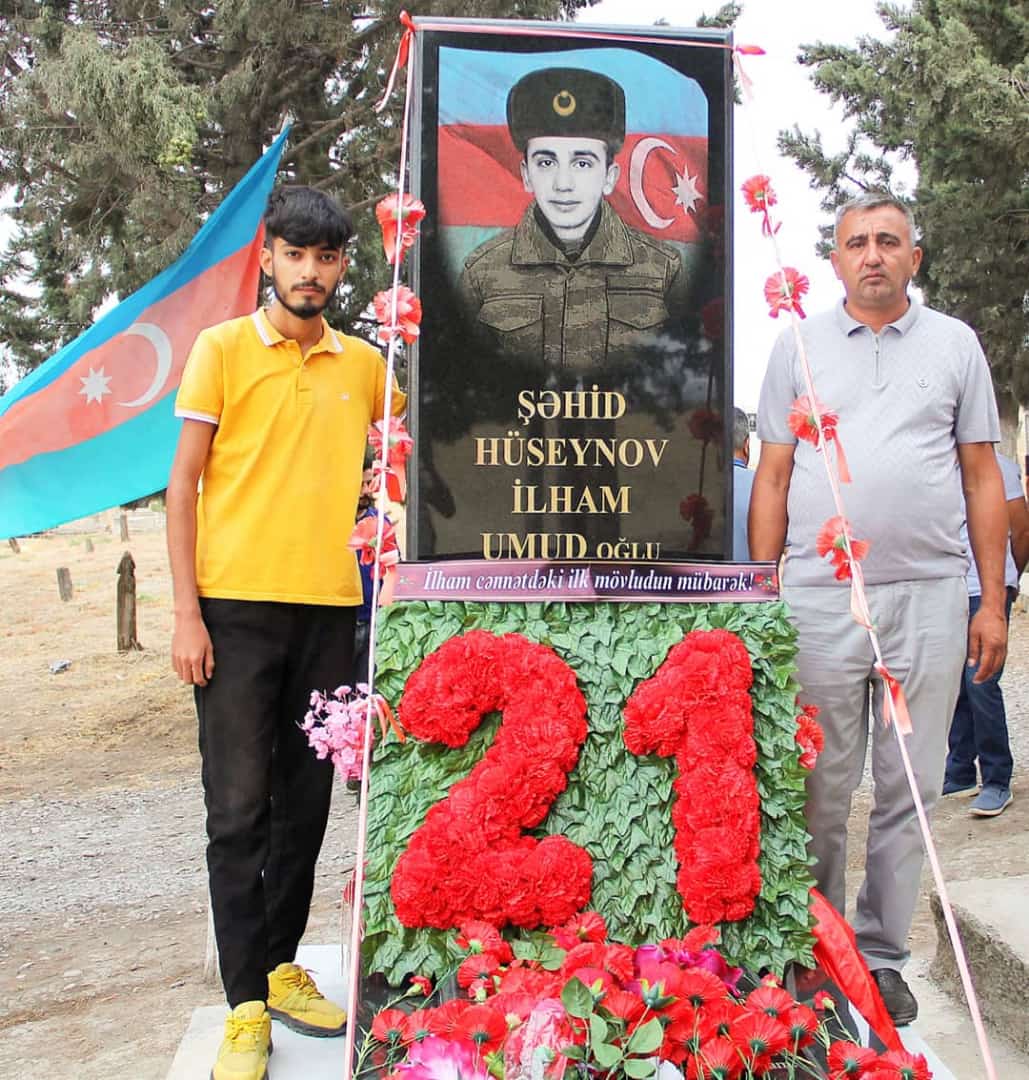 Göyçayda Vətən müharibəsi şəhidinin doğum günü məzarı önündə qeyd olunub