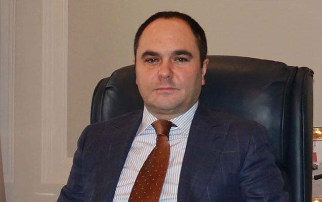 Əvəz Zeynallı Rasim Məmmədovun ailəsindən 20 min alıb? - 