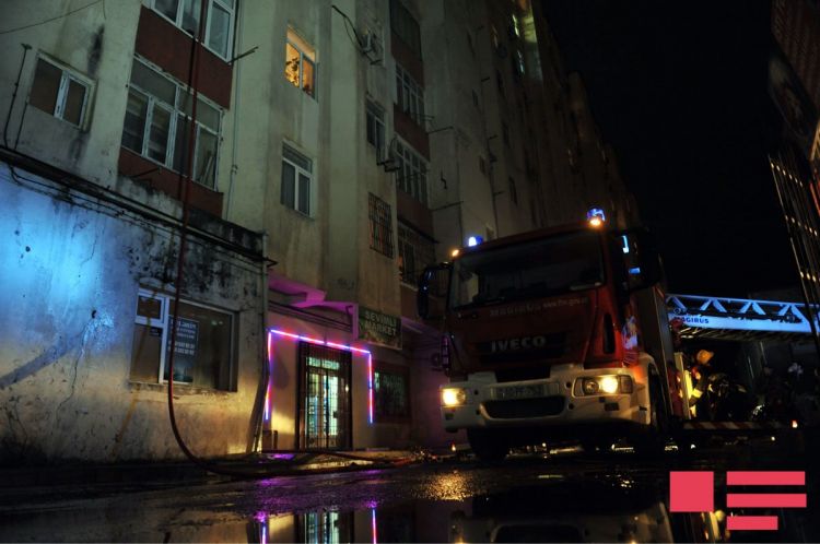 Bakıda BDU müəllimlərinin yaşadığı binada yanğın söndürülüb -