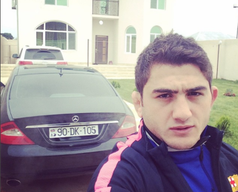 Azərbaycanlı güləşçinin bahalı avtomobilləri
