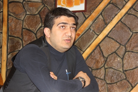 Kişi müğənnilərimiz 8 Martda nə alacaq? 