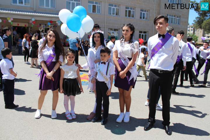 ​Bakı məktəblərində son zəng keçirilir
