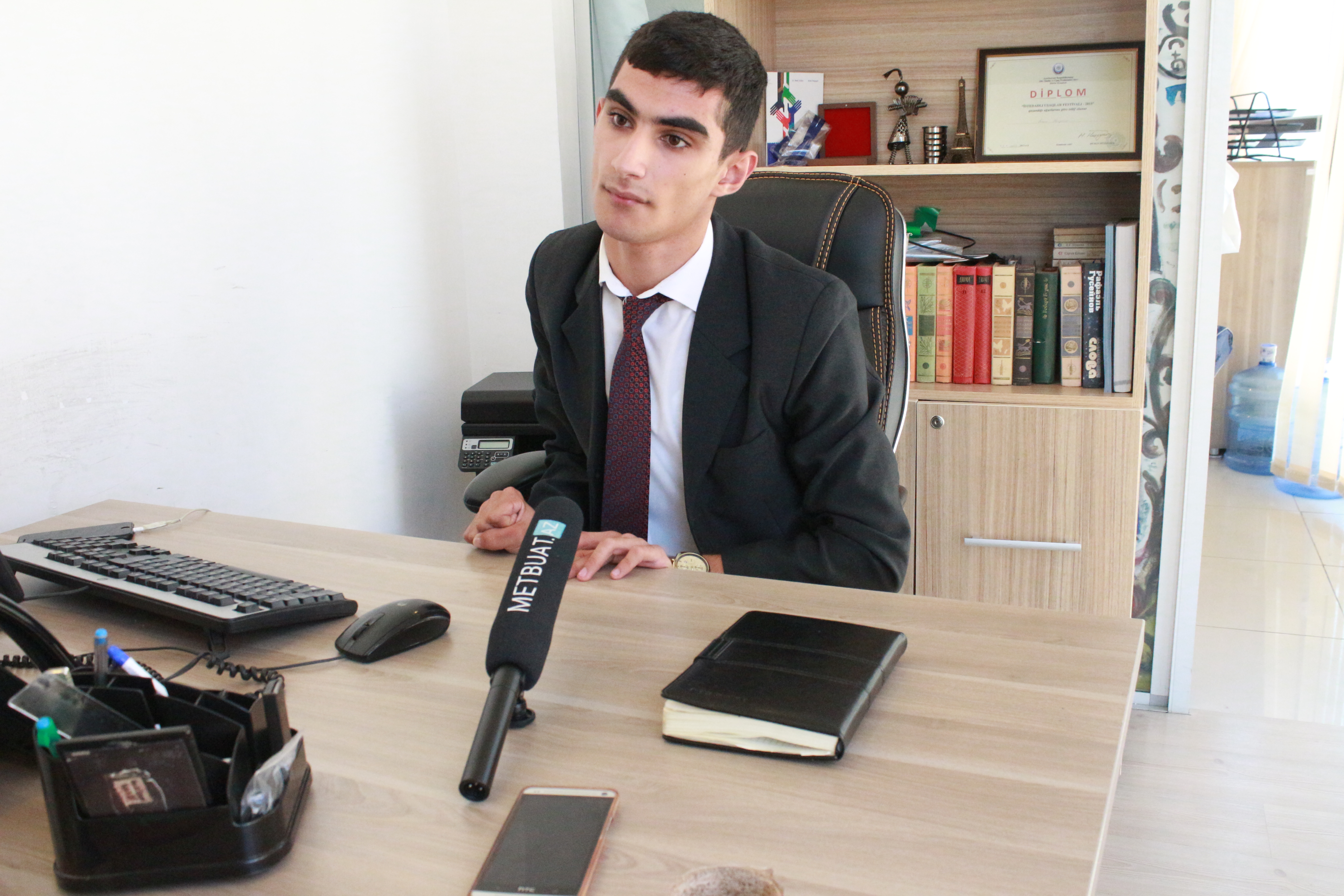 "Sanki bir evimdən çıxıb, digər evimə gəlirəm"