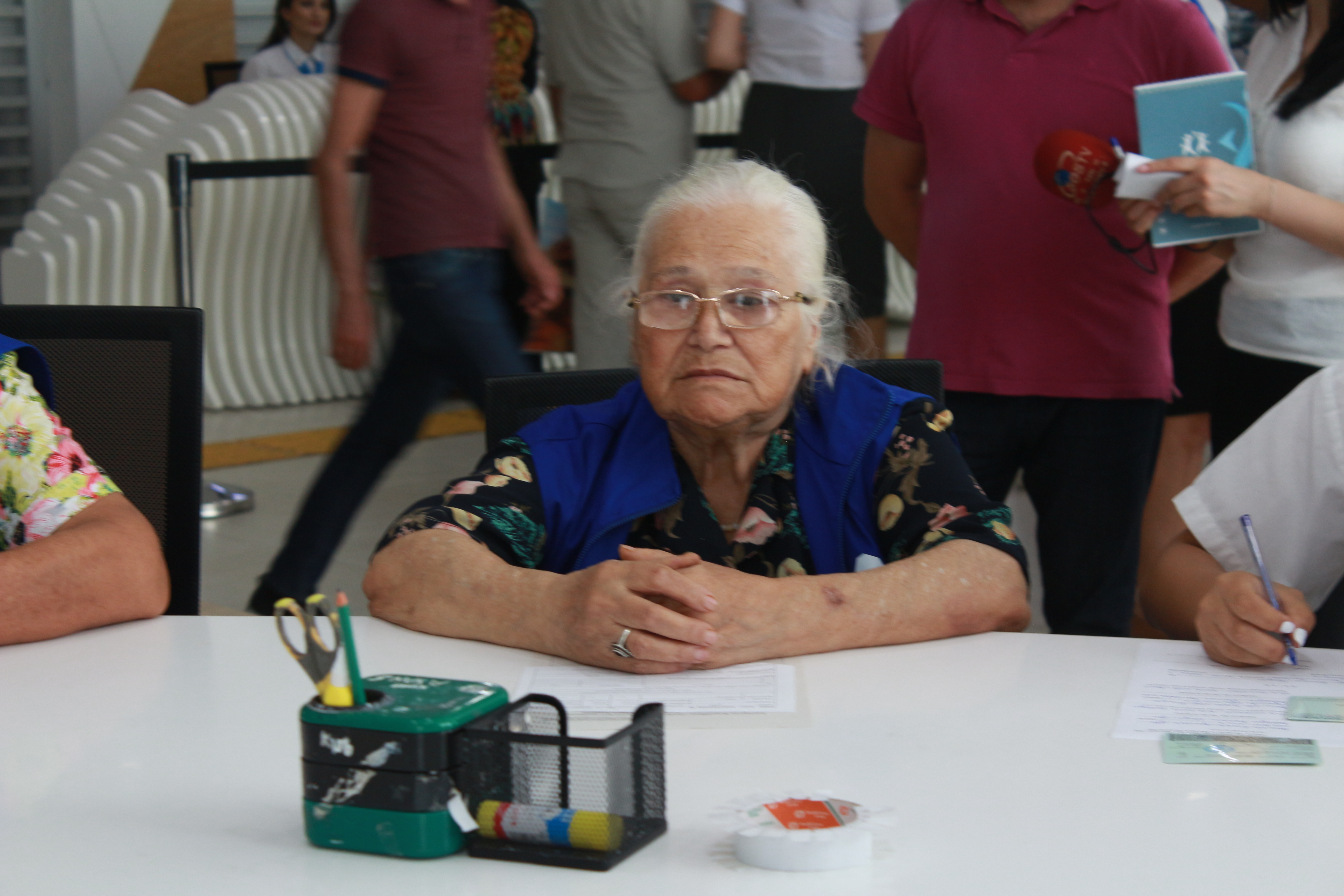 Yaşlı könüllülər “ASAN xidmət”də