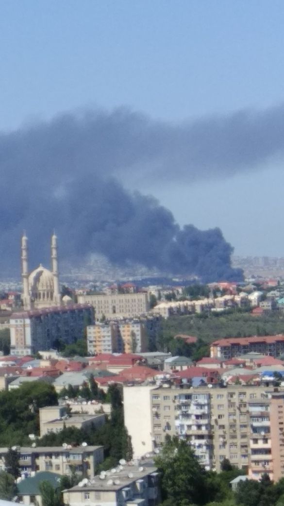 Bakıda yanğın söndürüldü - SON DƏQİQƏ