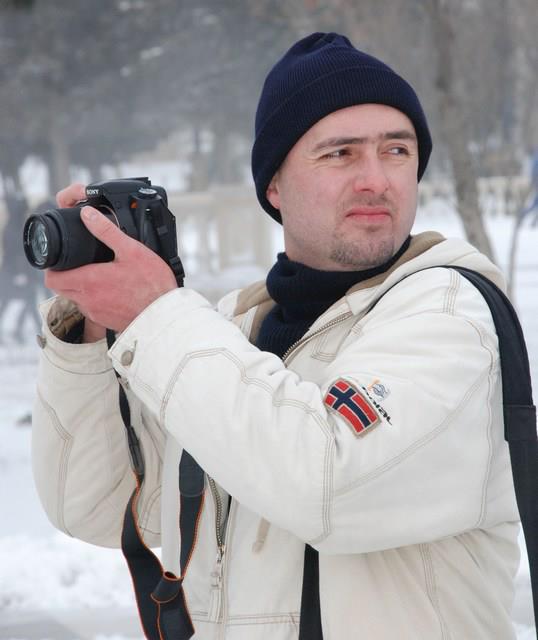 Azərbaycanda tanınmış fotoqraf vəfat etdi