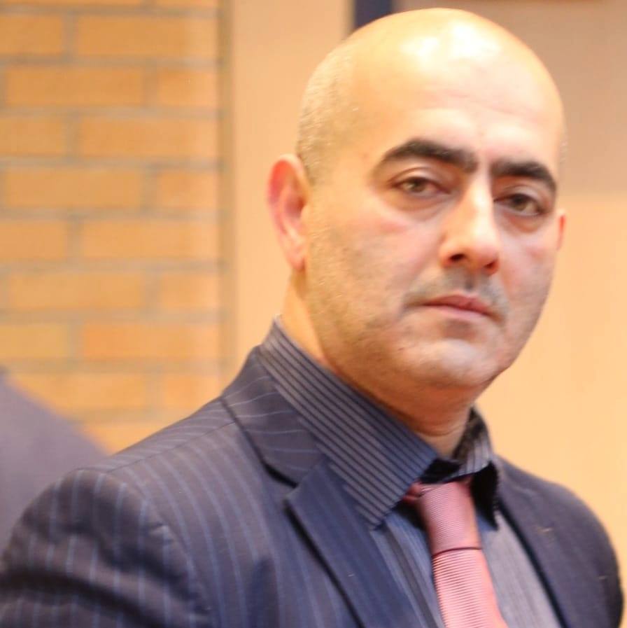 İlqar Məmmədov əsəbləşdi:"Ayıb deyilmi?"