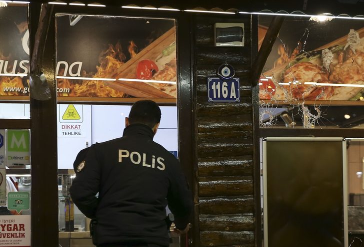 Gecə DƏHŞƏTİ! Restoranda hesabı bəyənmədilər və...