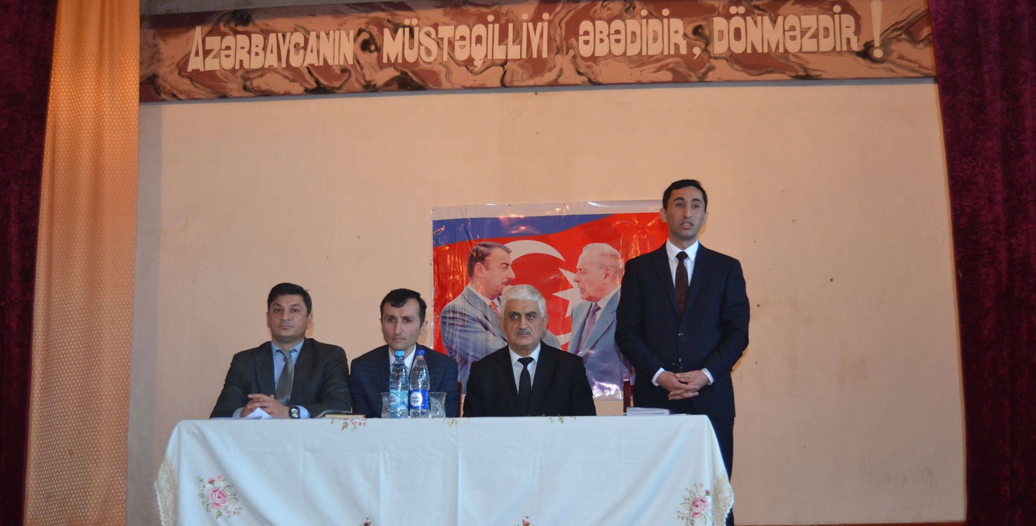 “Aprel döyüşləri tariximizin qəhrəmanlıq səhifəsidir”