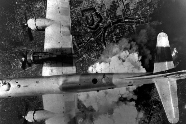 Drezden bombardımanından 75 il keçir: 25 dəqiqədə atılan 2 min ton bomba və 150 min ölü