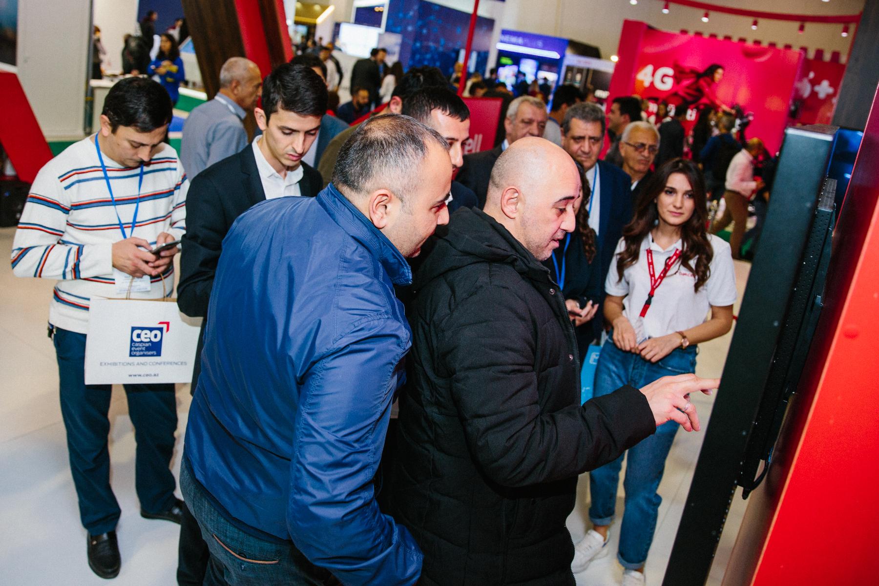Bakcell Bakutel -2019 sərgisində: ən üstün şəbəkə və müştəri təcrübəsi - 
