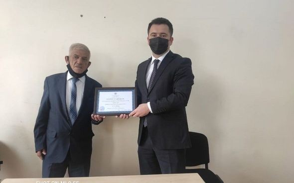 Nazir bu məktəbin direktorunu işdən çıxartdı