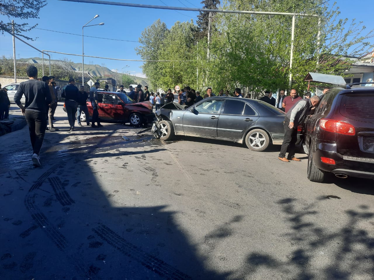 Göyçayda zincirvari qəza: