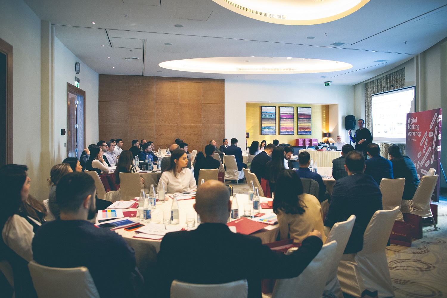 "Kapital Bank" yerli banklar üçün “Rəqəmsal Bankçılıq Seminarı” təşkil etdi