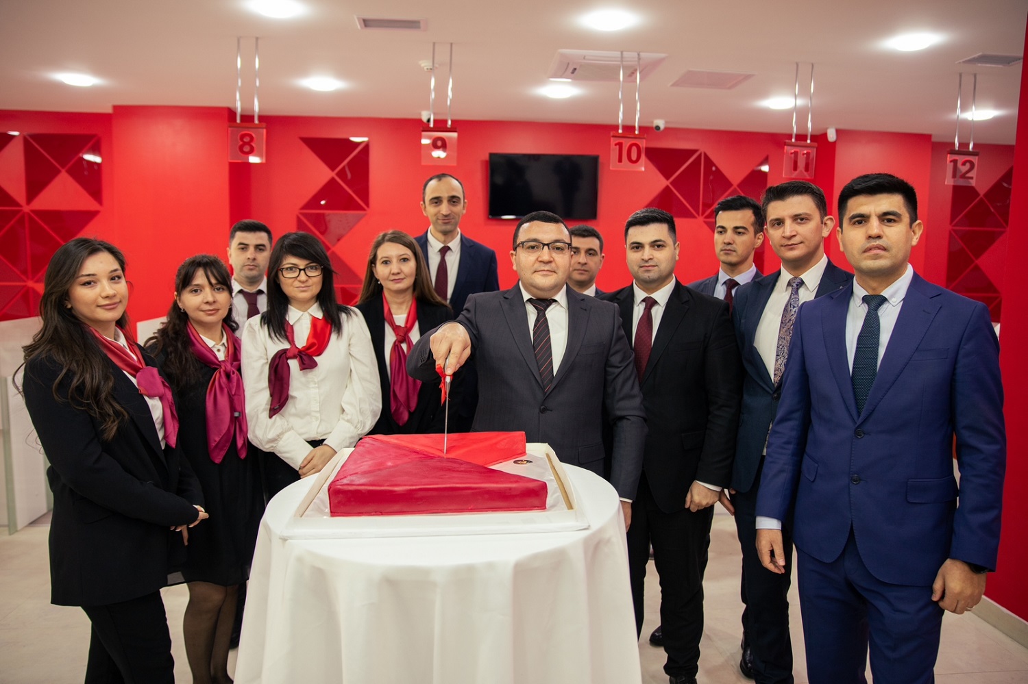 "Kapital Bank" Xırdalanda daha bir filialını istifadəyə verdi