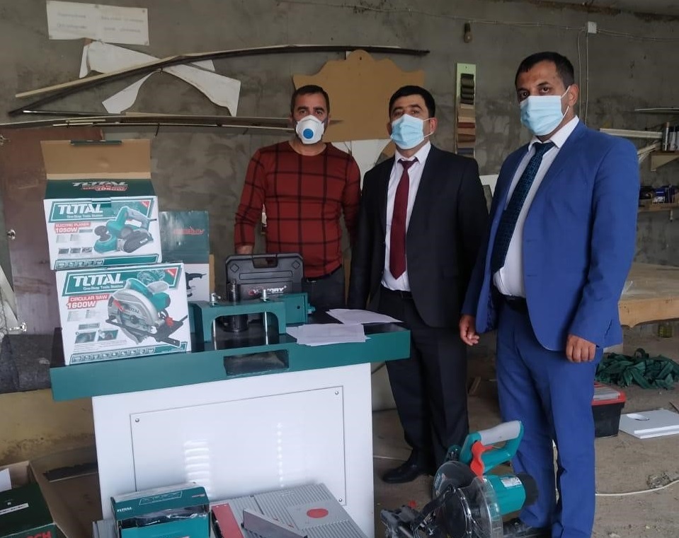 "Kapital Bank" Naxçıvandakı sahibkarlara dəstək göstərib -